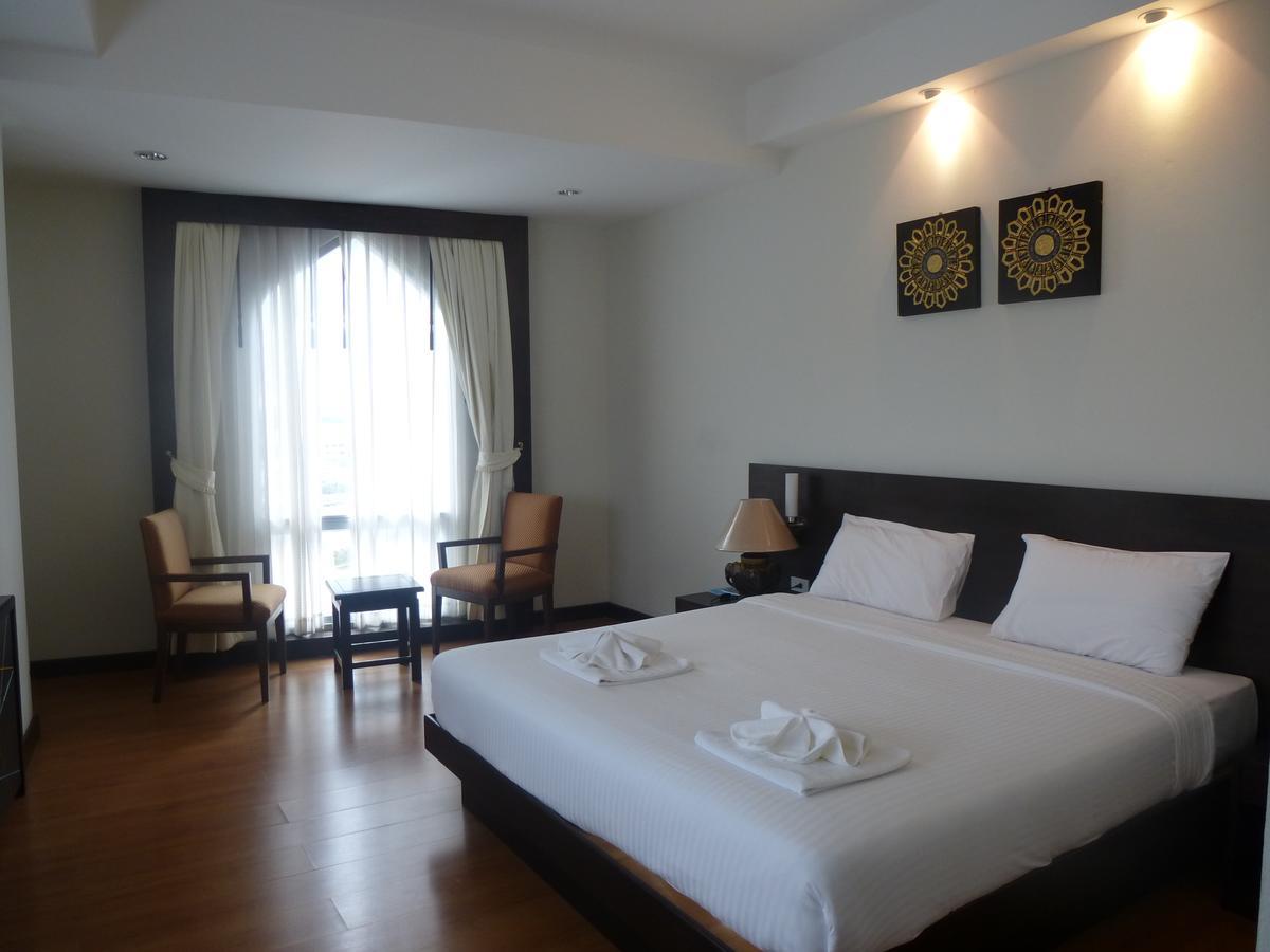 Grande Southern Hotel Thung Song Exterior foto
